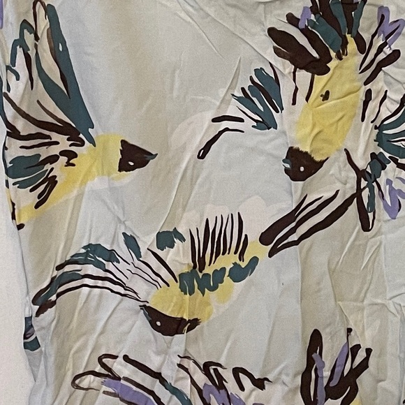 NWT Cool bird print viscose buttondown - Picture 5 of 5
